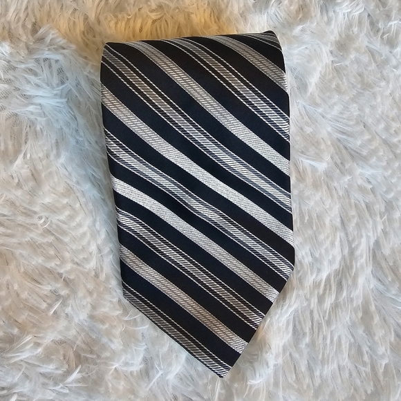 Campia Moda‎ 100% Silk Black White Silver Stripe Tie - Picture 1 of 6
